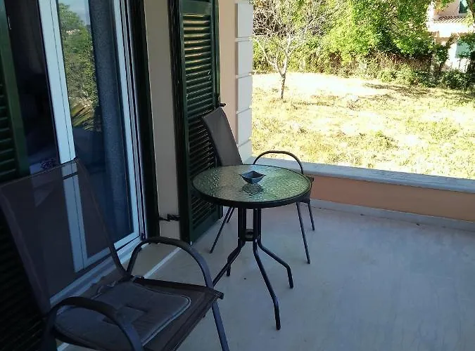 Corfu Aris Lägenhet